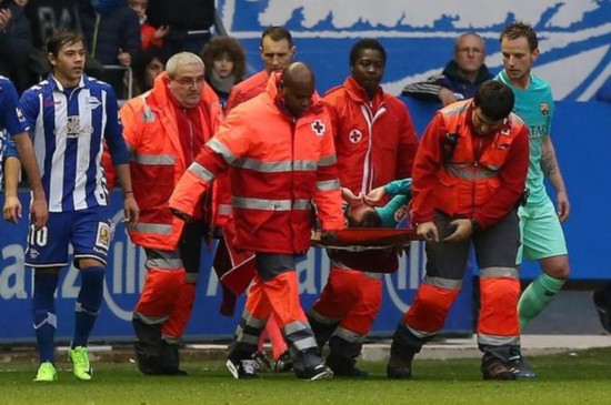  里昂队长重伤赛季提前报销  